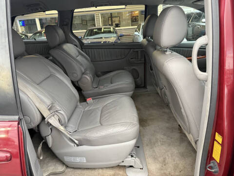 2009 Toyota Sienna XLE