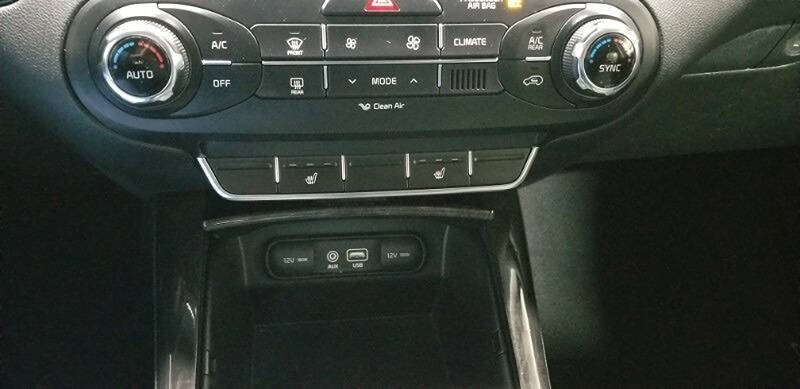 2017 Kia Sorento EX V6