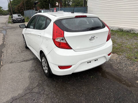 2015 Hyundai Accent GS