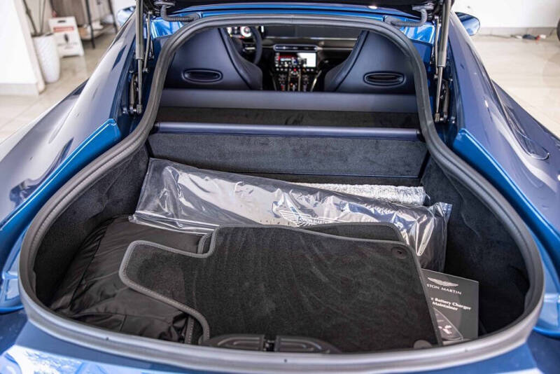 2026 Aston Martin Vantage