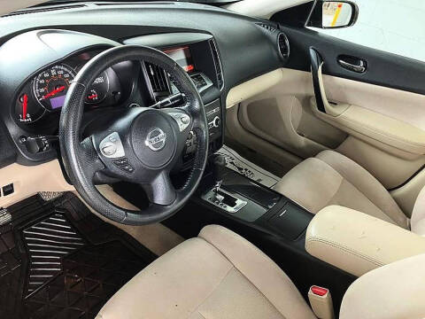 2014 Nissan Maxima