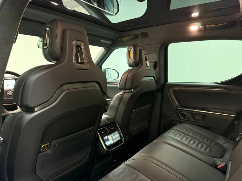 2022 Rivian R1T Launch Edition