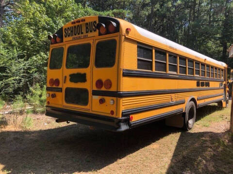 2005 Freightliner FS65 Thomas Built Buses