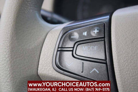 2012 Toyota Sienna LE Mobility 7-Passenger