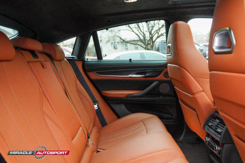 2019 BMW X6 M