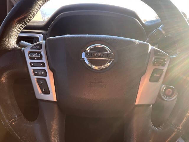 2019 Nissan Titan SV