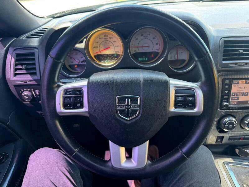 2011 Dodge Challenger R/T Plus