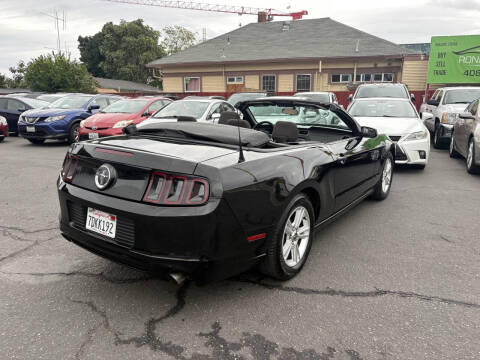 2014 Ford Mustang V6 Premium