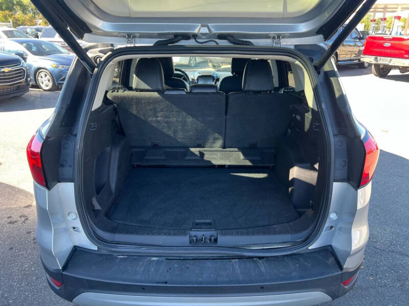 2019 Ford Escape SEL