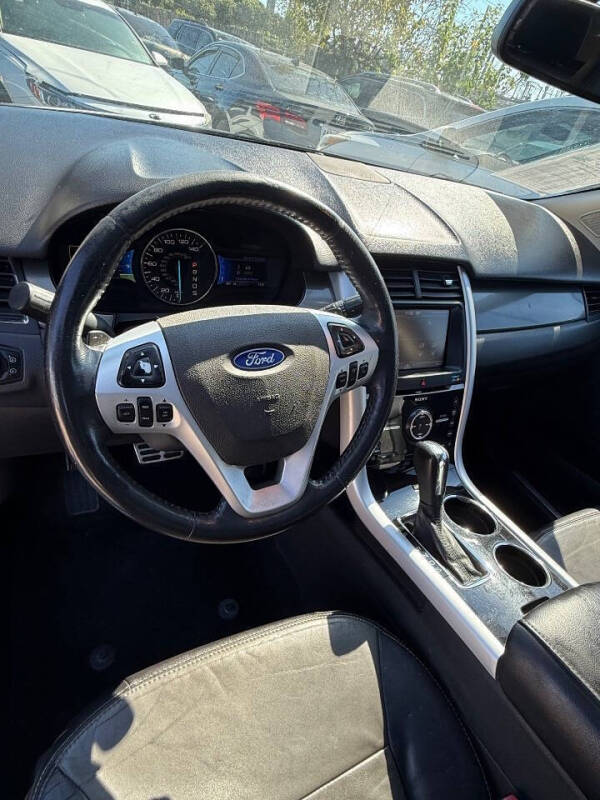 2013 Ford Edge Sport