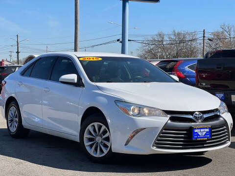 2015 Toyota Camry for sale at Eagle Motors in Hamilton OH