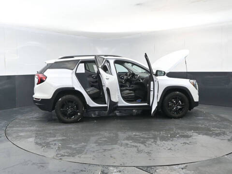 2023 GMC Terrain AT4