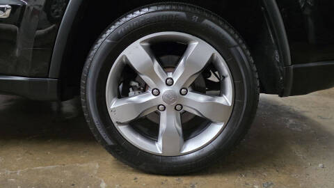 2013 Jeep Grand Cherokee Overland Summit