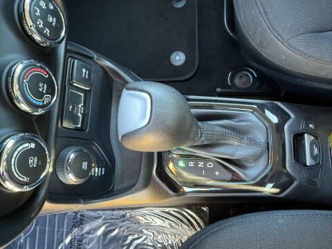 2017 Jeep Renegade Altitude