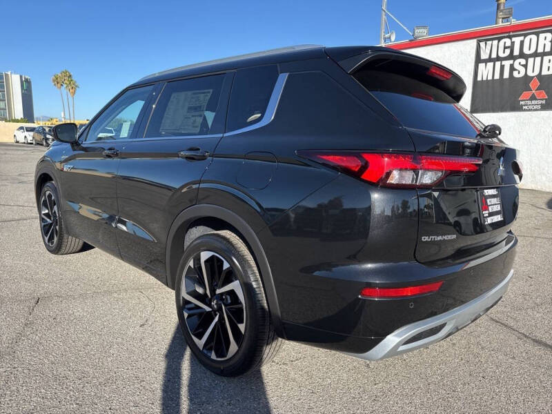 2025 Mitsubishi Outlander PHEV SEL