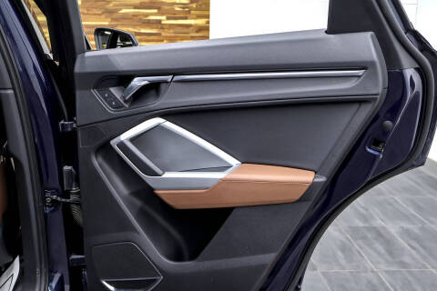 2020 Audi Q3 quattro Premium Plus 45 TFSI