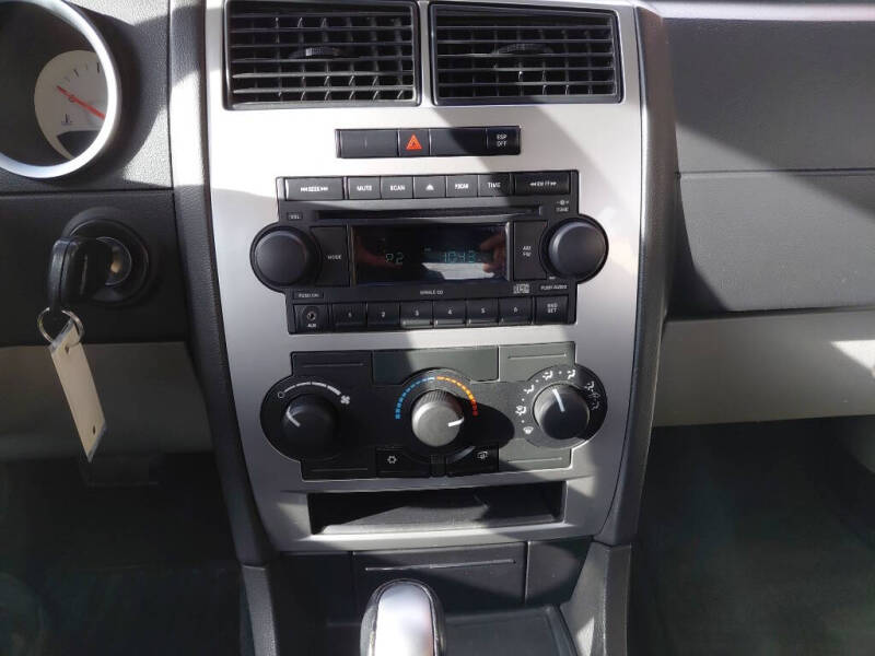 2006 Dodge Charger SE