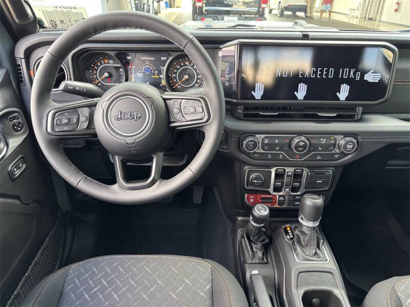 2025 Jeep Gladiator Mojave