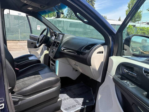 2017 Dodge Grand Caravan SXT