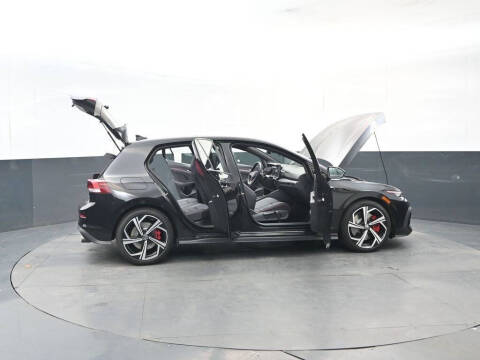 2025 Volkswagen Golf GTI SE