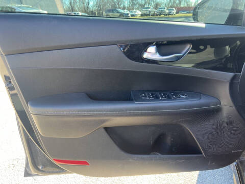 2021 Kia Forte GT Line