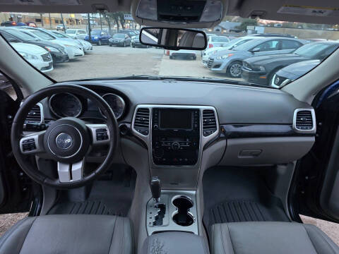 2011 Jeep Grand Cherokee Laredo X