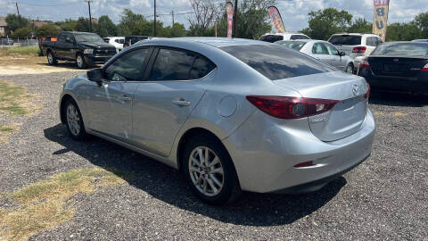 2017 Mazda MAZDA3 Sport