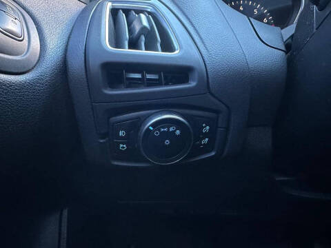 2016 Ford Focus Titanium