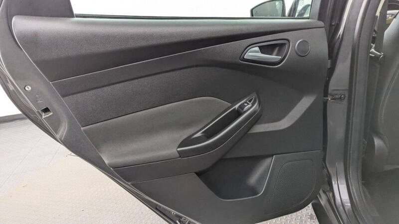 2016 Ford Focus Titanium