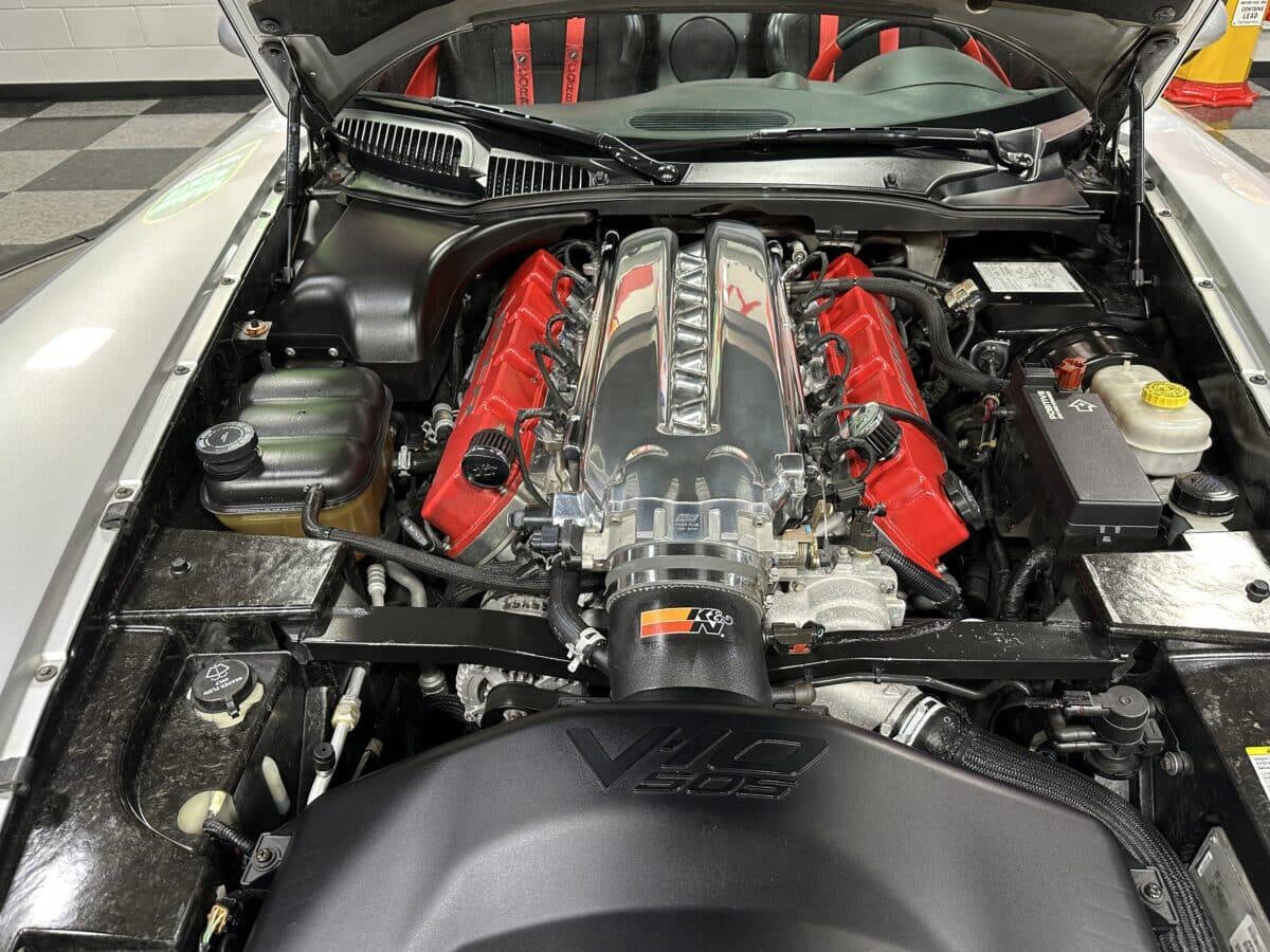 2005 Dodge Viper 22