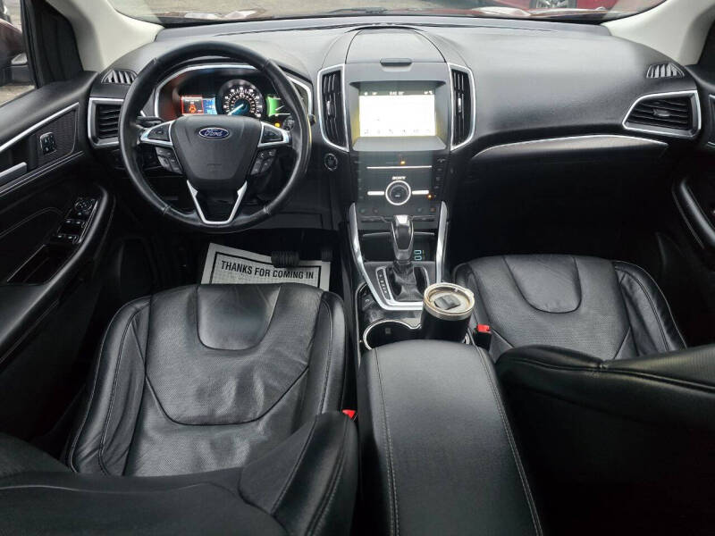 2016 Ford Edge Titanium