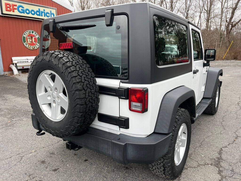 2017 Jeep Wrangler 4