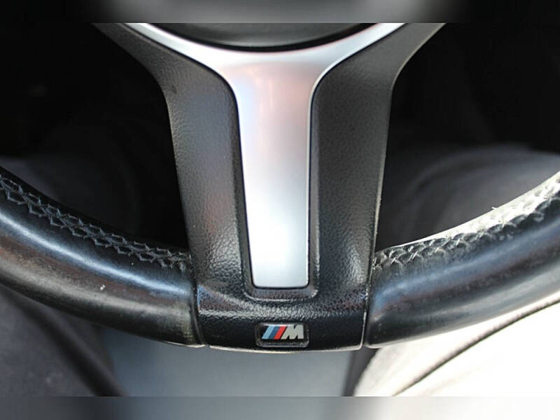 2015 BMW 3 Series 320i