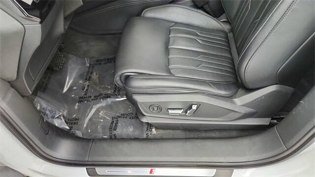 2023 Audi e-tron S Sportback quattro Prestige