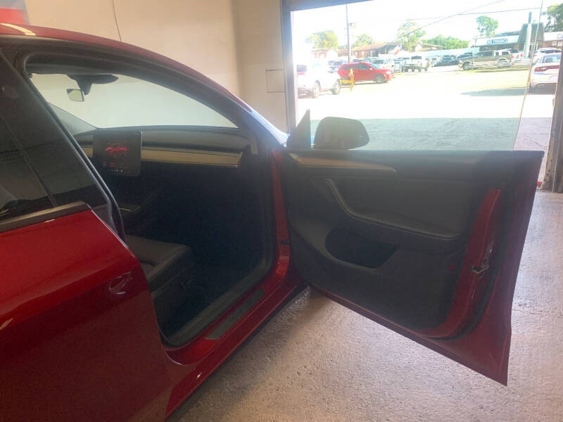 2024 Tesla Model Y Long Range