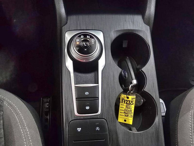 2021 Ford Escape SE