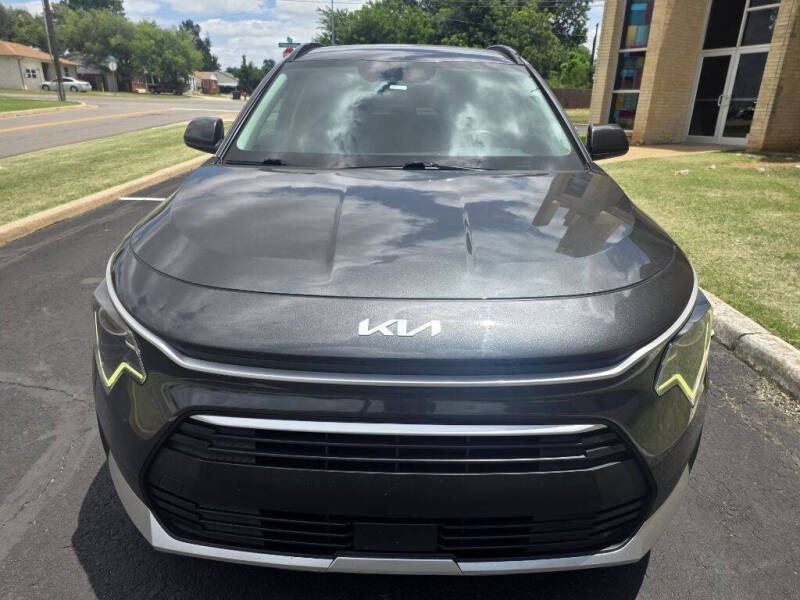 2024 Kia Niro EX