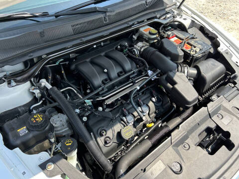 2015 Ford Taurus SEL