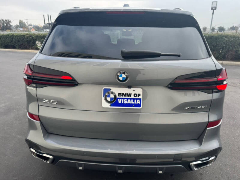 2025 BMW X5 xDrive40i