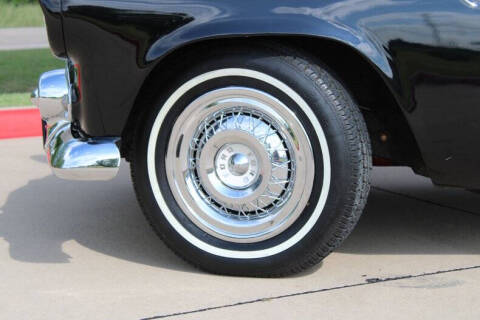 1956 Ford Thunderbird