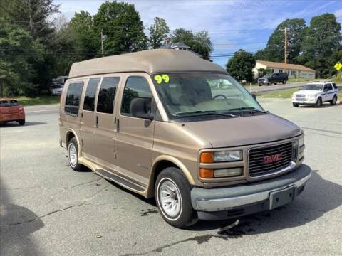 1999 GMC Savana for sale at SHAKER VALLEY AUTO SALES in Enfield NH