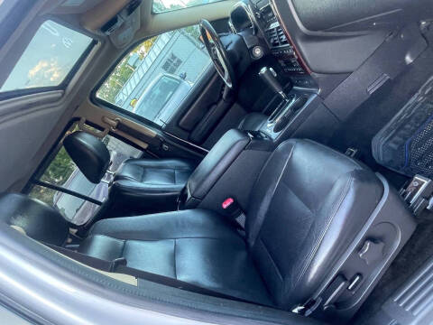 2010 Ford Explorer Limited