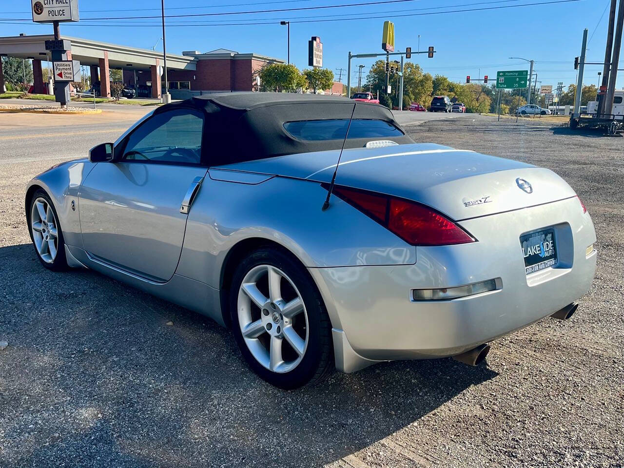 2005 Nissan 350Z for sale at Lakeside Auto RV & Outdoors in Cleveland, OK