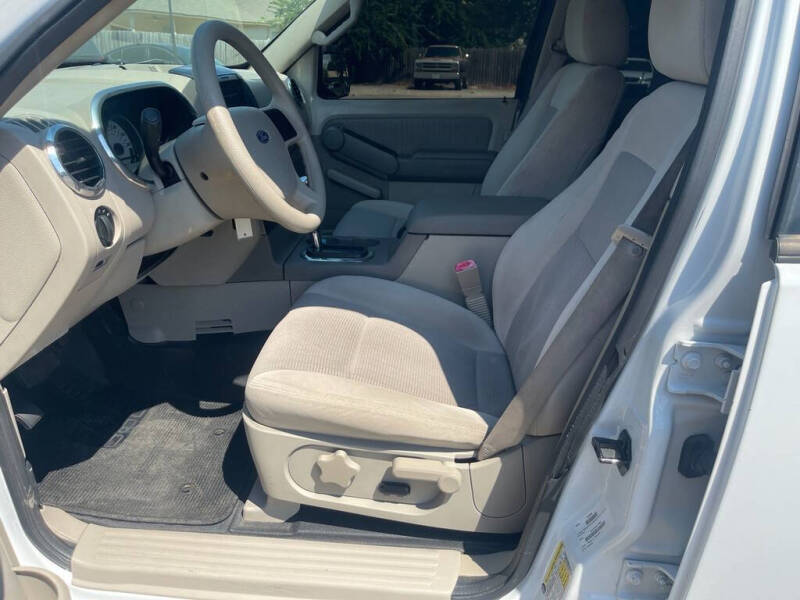 2007 Ford Explorer Sport Trac XLT