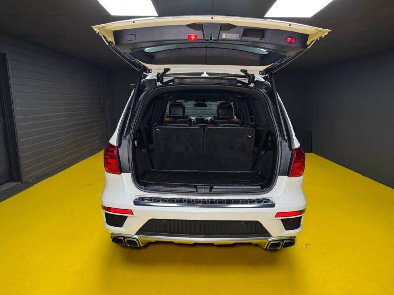 2015 Mercedes-Benz GL-Class GL 63 AMG