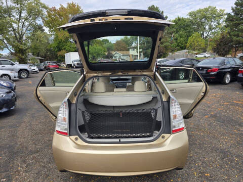 2010 Toyota Prius III