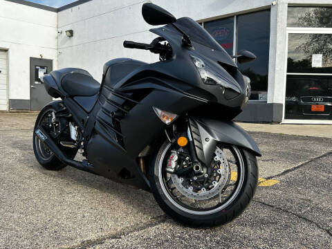 2016 Kawasaki Z400 ABS Motorcycles For Sale - PowerSports.com®