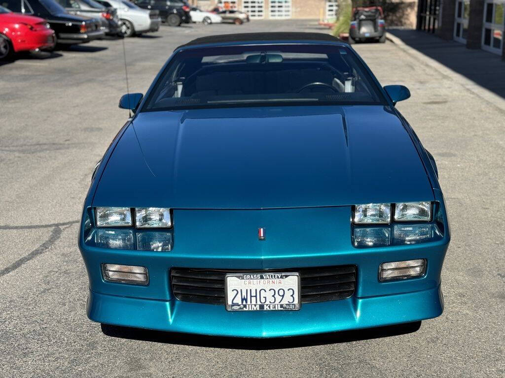 1991 Chevrolet Camaro 12