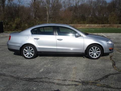 2010 Volkswagen Passat for sale at Crossroads Used Cars Inc. in Tremont IL