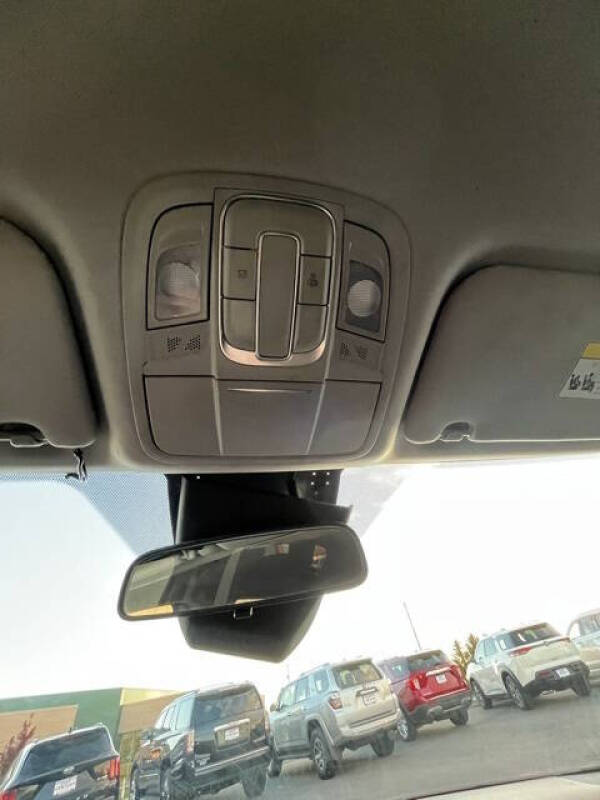 2019 Hyundai Santa Fe SE 2.4L